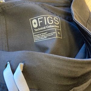 FIGS Kade Cargo Scrub Pants black XL